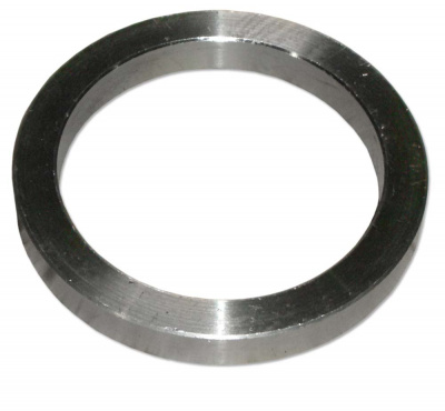 купить Втулка распорная заднего моста