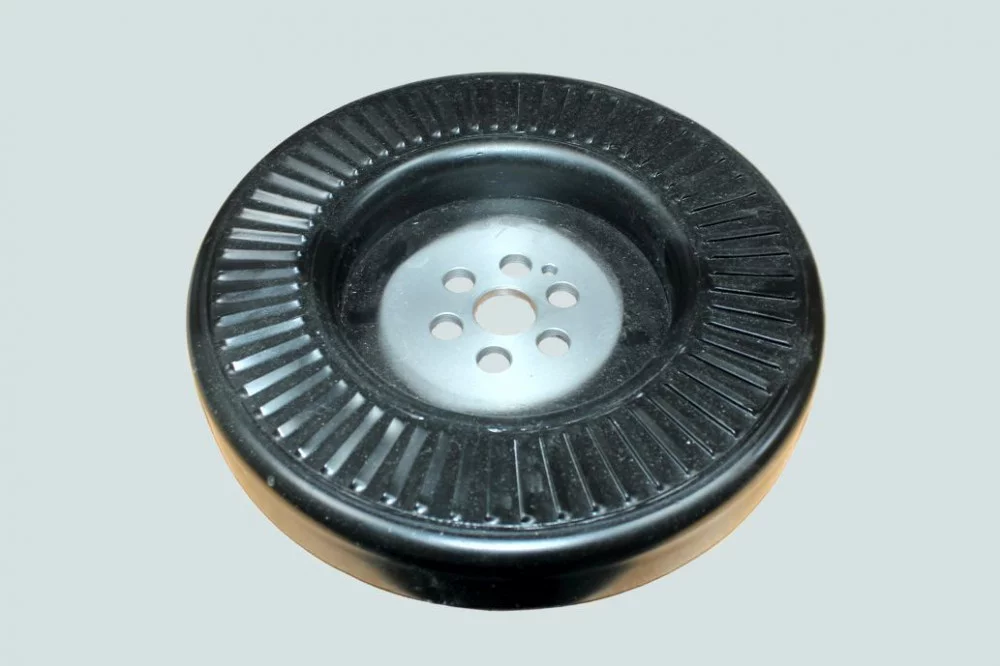 фото гаситель крутильных колебаний (isbe) 4991131/5268643 oem 3972687 