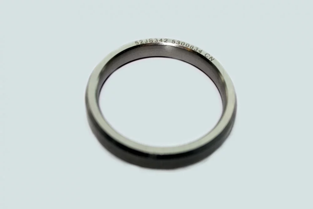 фото седло клапана впускного (isle, l) 5300834 oem 3940152 